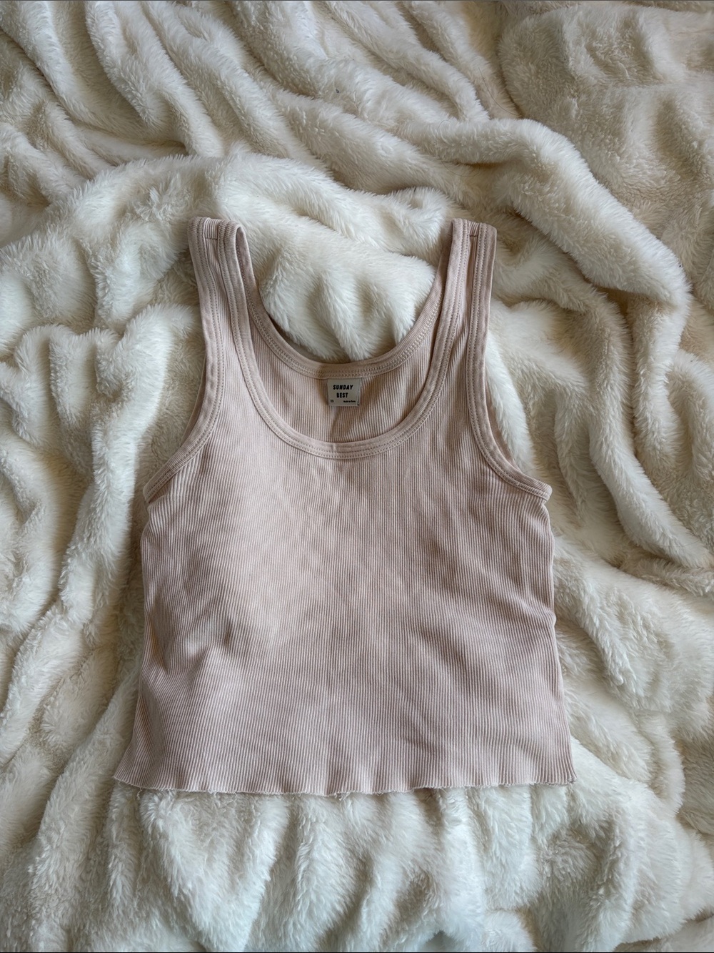 Aritzia Ribbed Tank Top in Light Blush